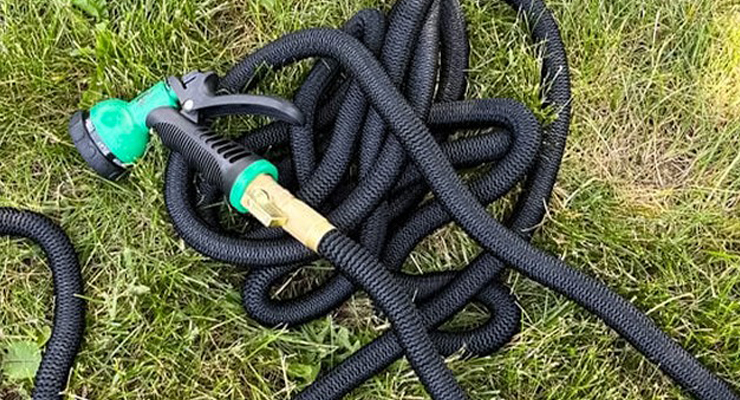 Fleksibel vandslange