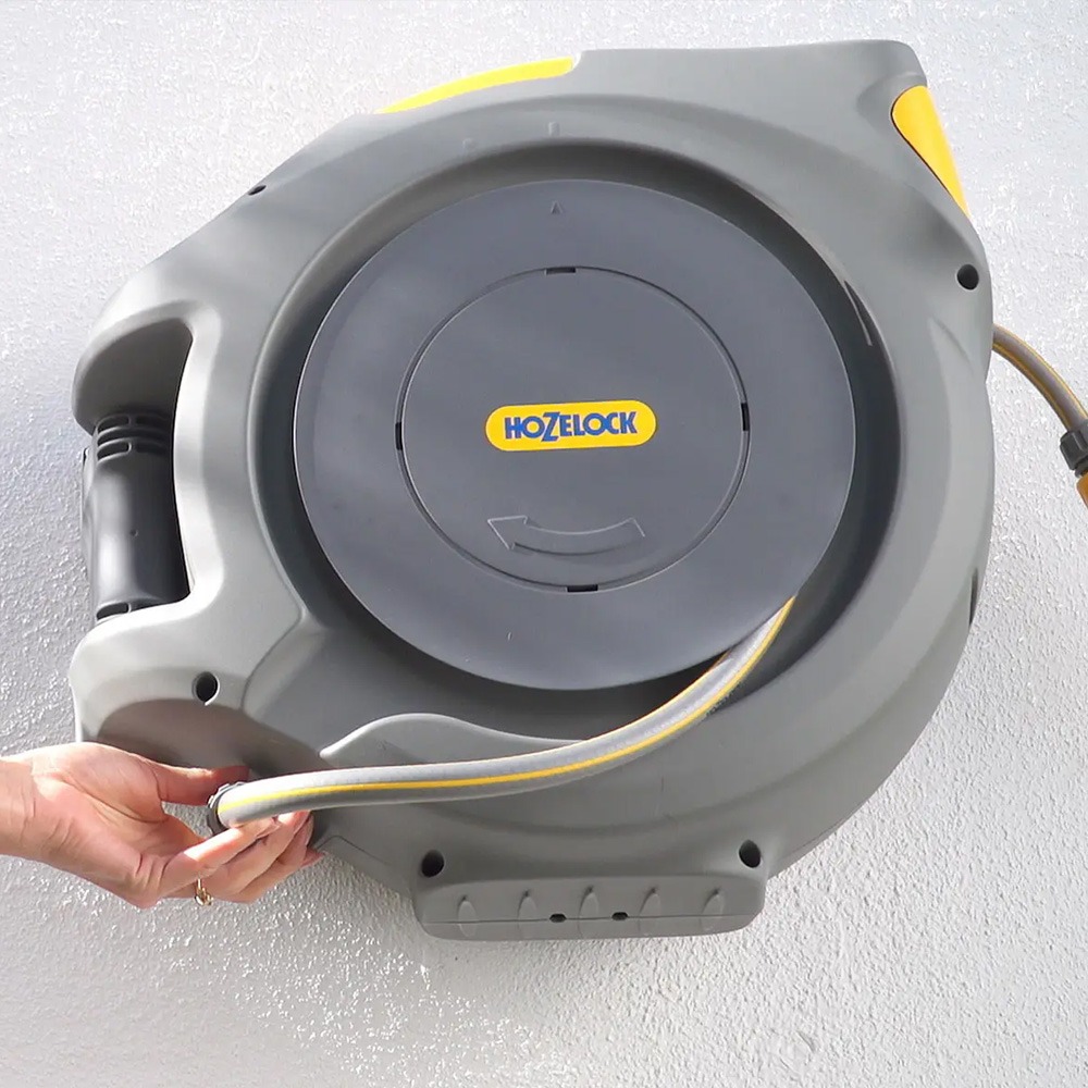 Hozelock Auto Reel slangeopruller med ergonomisk håndtag