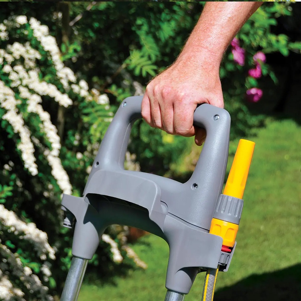 Hozelock Fast Cart slangevogn med fuldt indkapslet hus for beskyttelse