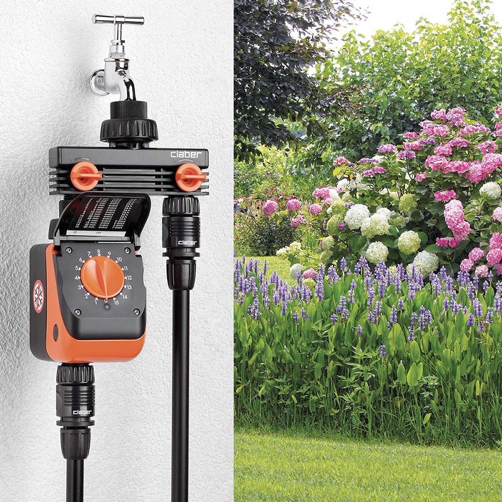 Nærbillede af Aquauno Logica Plus kontrolpanel med 15 programmer - vandslanger.dk