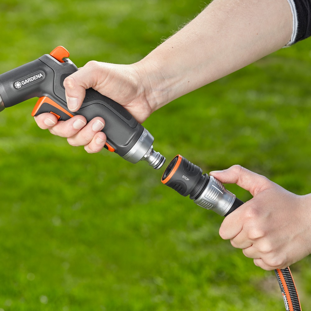 Gardena metal slangekobling med vandstop
